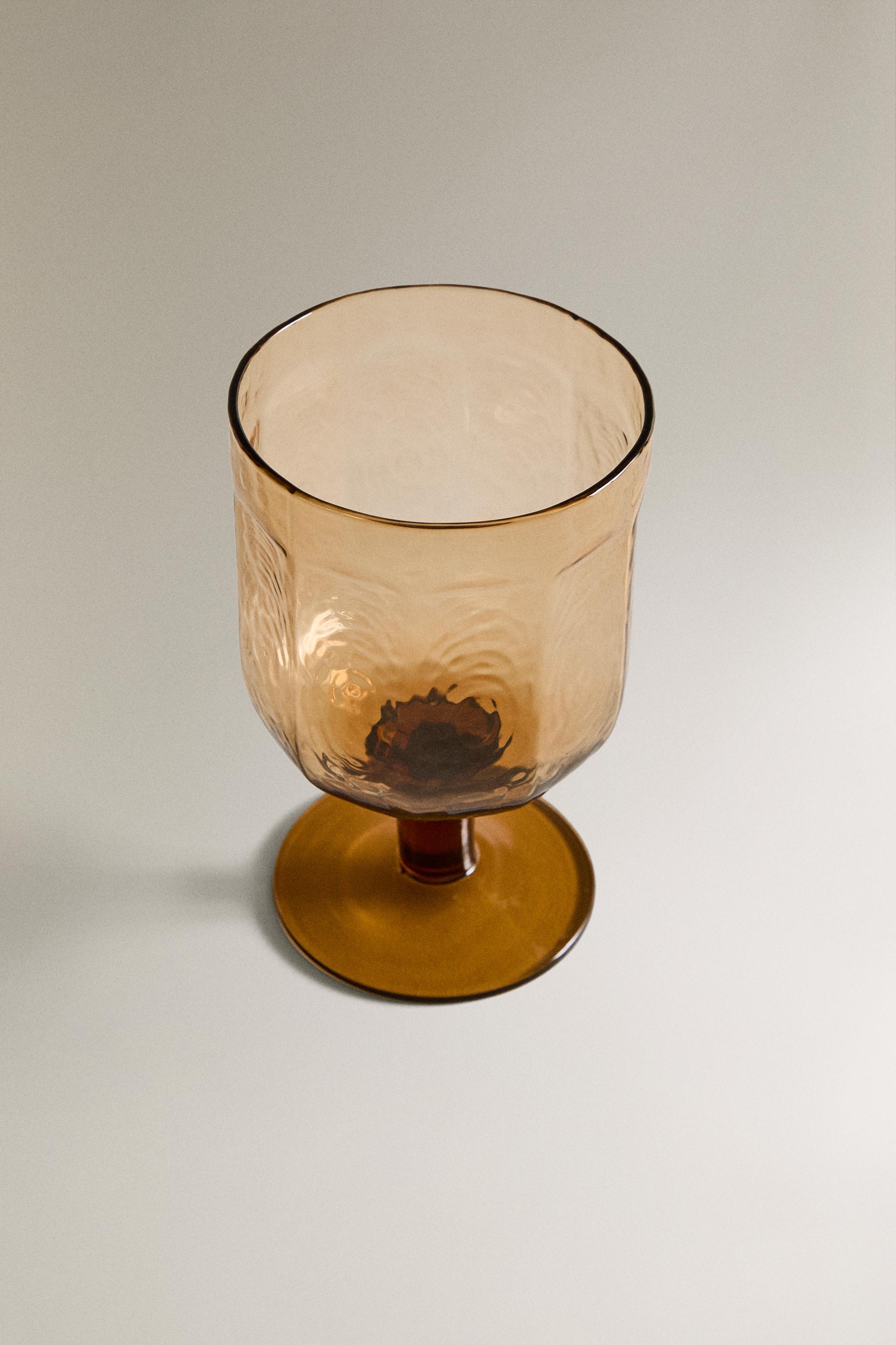 VERRE À PIED MARTELÉ
